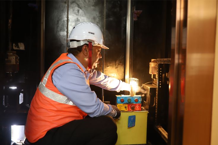 Kemer asansör bakım hizmeti